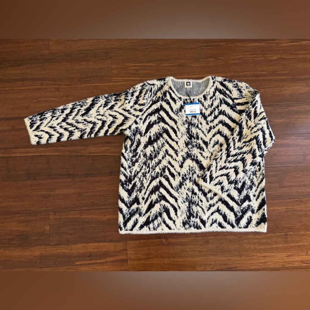 Anne Klein Women’s Crewneck Sweater